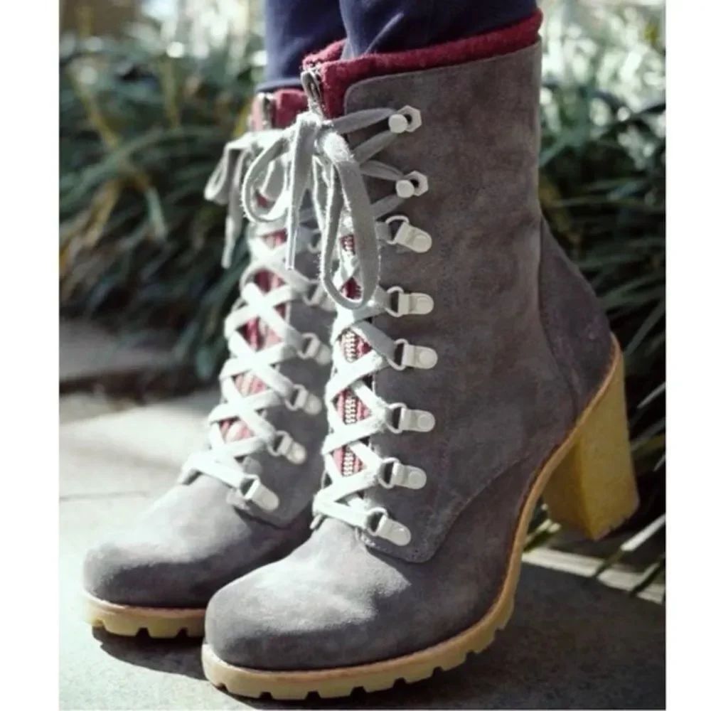 UGG | Fabrice Charcoal Suede Wool Lining Lace Up High Heel Combat Boots | 6.5